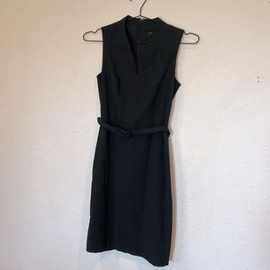 Ann Taylor V neck tailored dress with belt